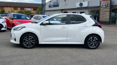 Toyota Yaris 1.5 Hybrid Design 5dr CVT Hybrid Hatchback
